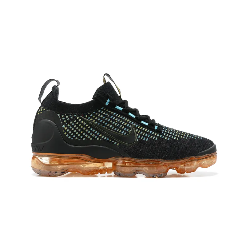 Nike Air VaporMax Flyknit 2021 Trainers — Photo 15
