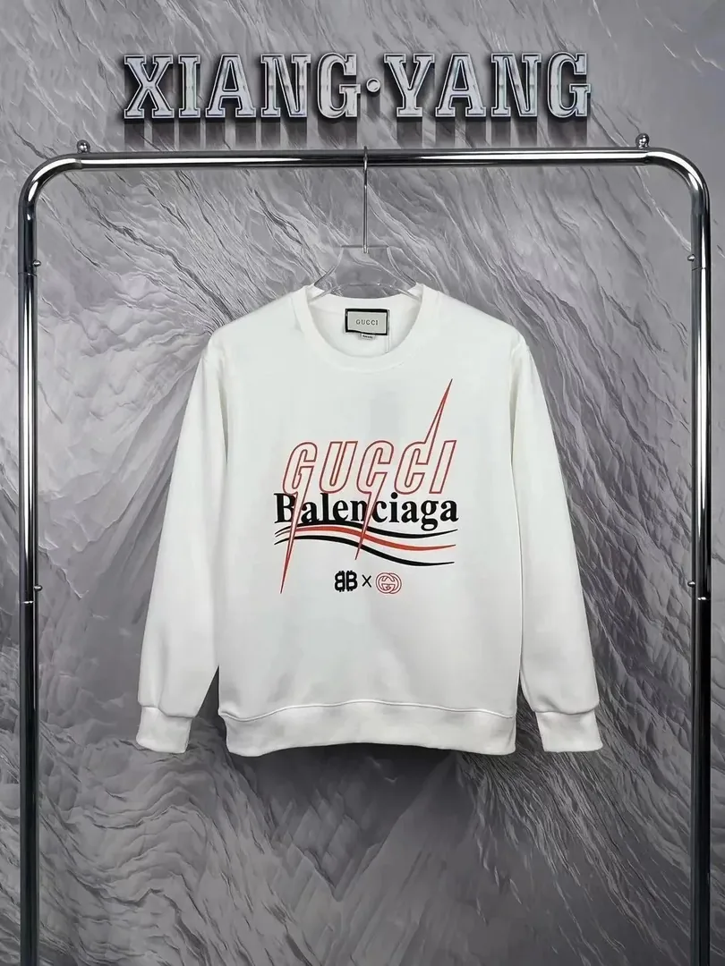 Balenciaga Logo Sweatshirt Collection — photo 10