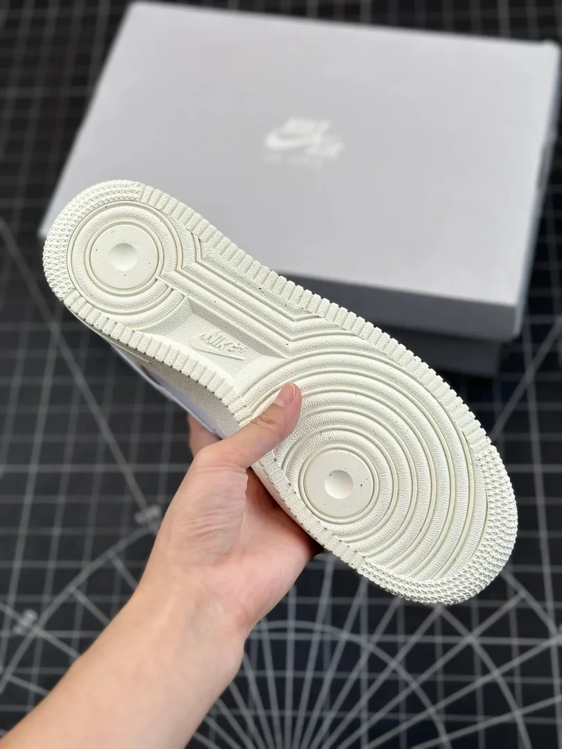Nike Air Force 1 Coconut Milk — QC