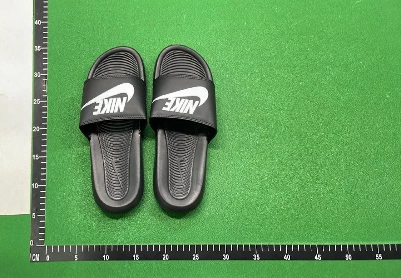 Nike Jordan Slides — QC
