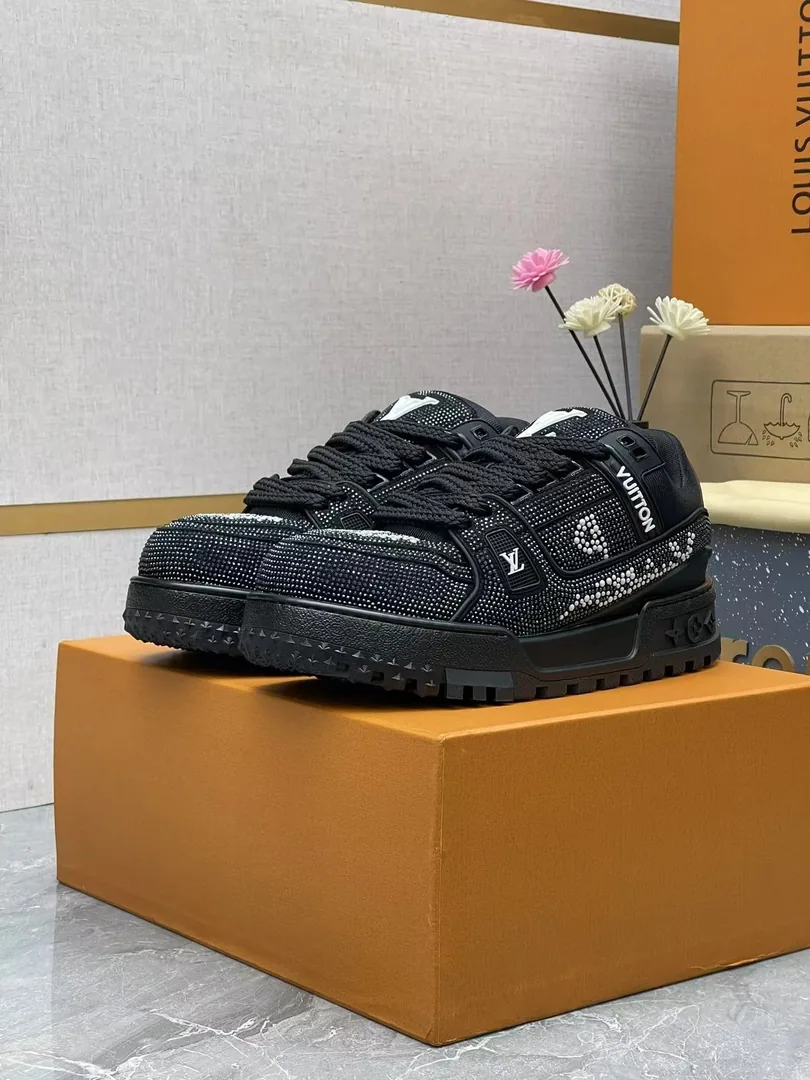 Louis Vuitton LV Trainer Maxi Black Custom Sneakers — Photo 8