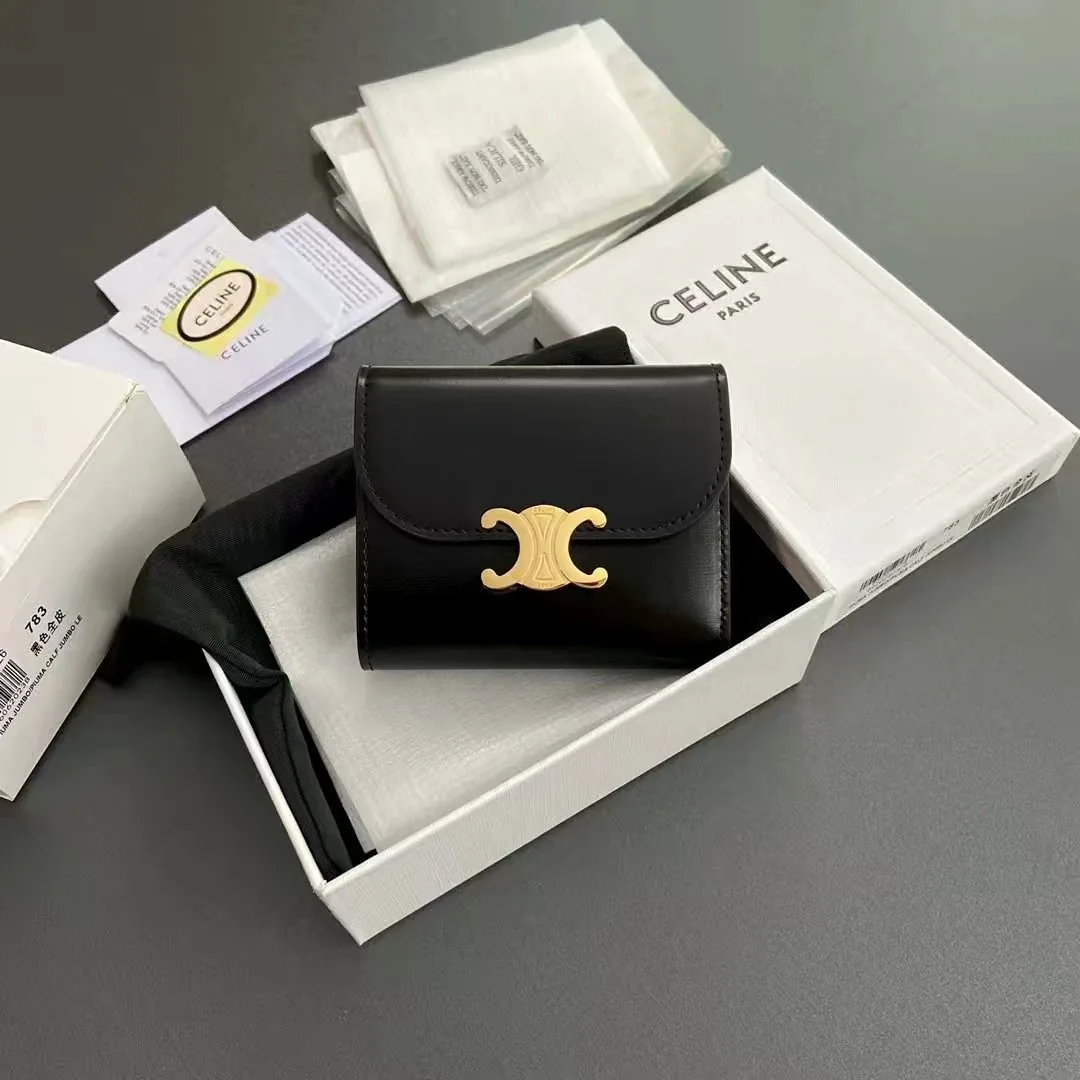 Celine Lambskin Wallet — Photo 5