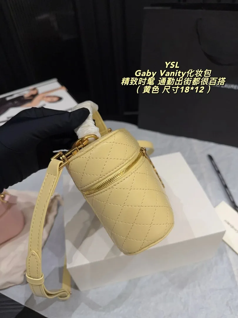 Saint Laurent Gaby Vanity Case Bag — Zdjęcie 10