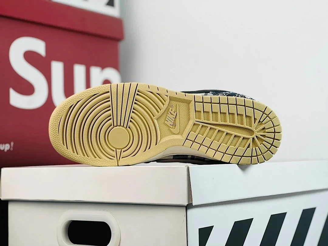 Nike SB Dunk Low Jack Boys Paisley Collab Sneakers — QC