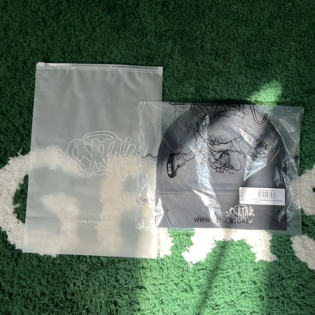 Syna World Face Mask Beanie — photo 6