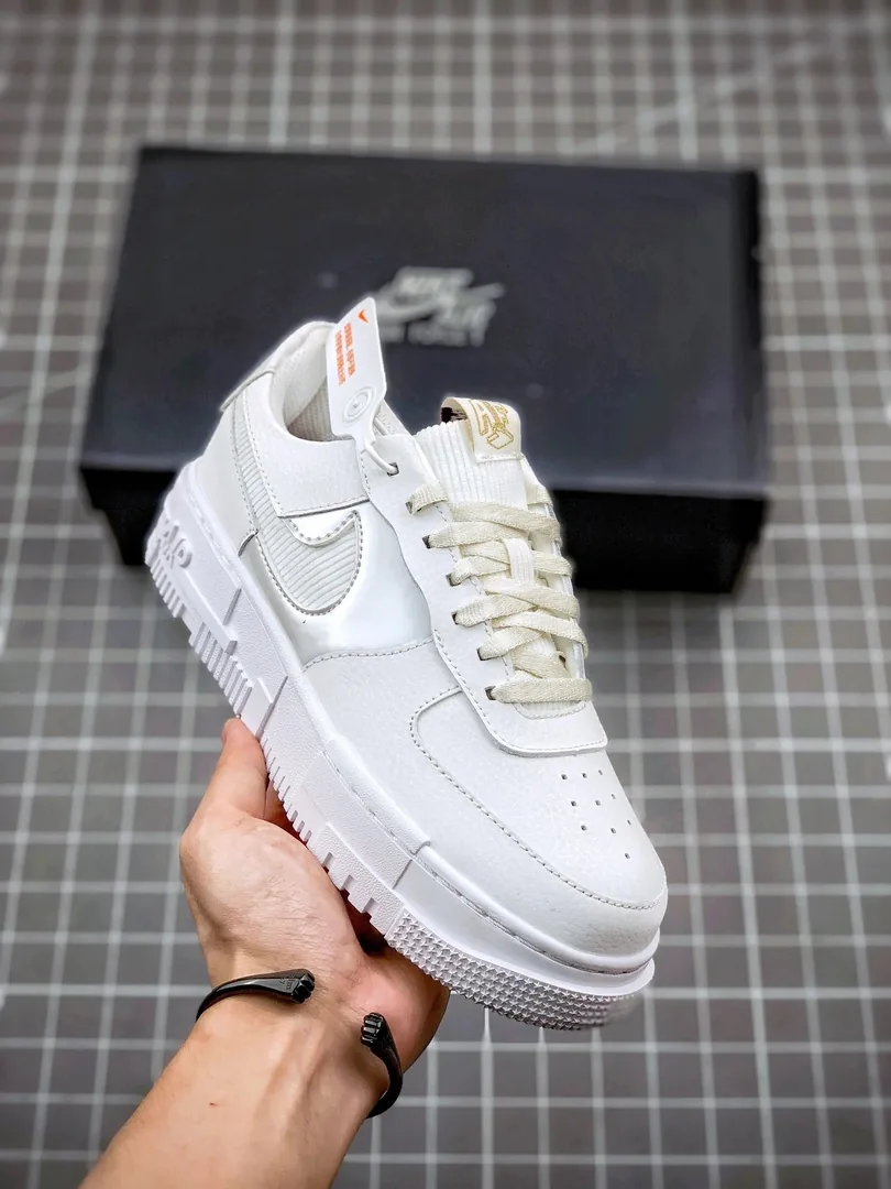 Nike Air Force 1 Pixel — Photo 6