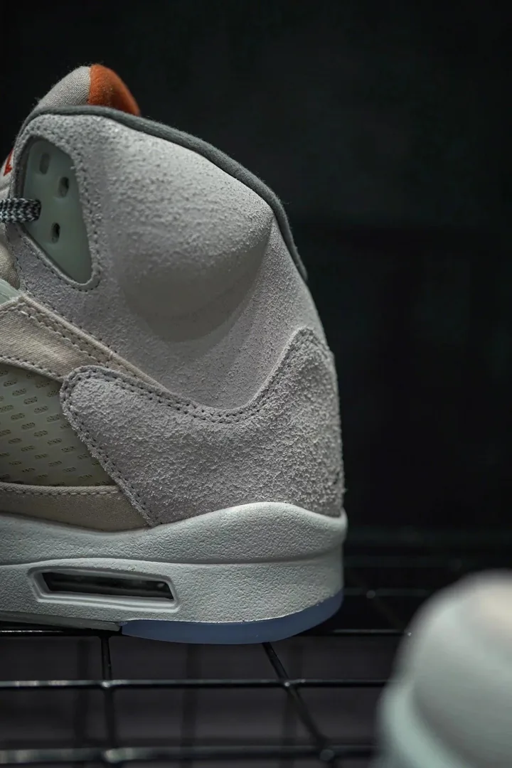 Air Jordan 5 Craft Grey — photo 7