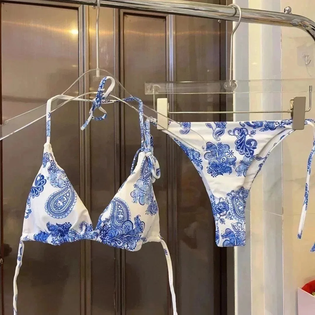 Swimsuit — Photo 4