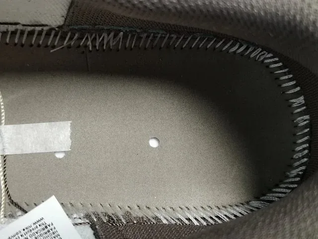 Jordan 1 Low Travis Scott Running Shoes — Photo 8