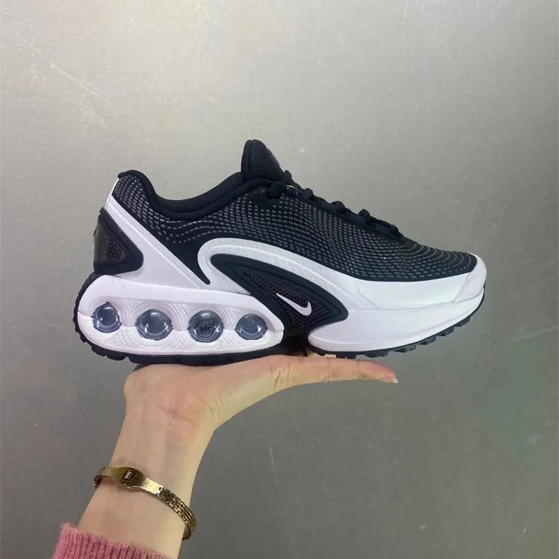 Purple Nike Air Max DN — Photo 10
