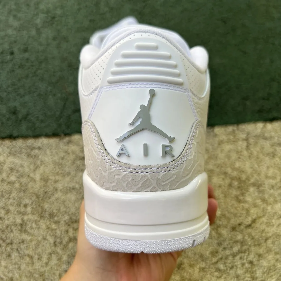 Air Jordan 3 Pure Money — photo 2