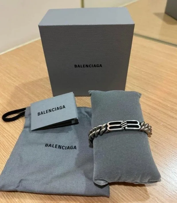 Accessory — QC