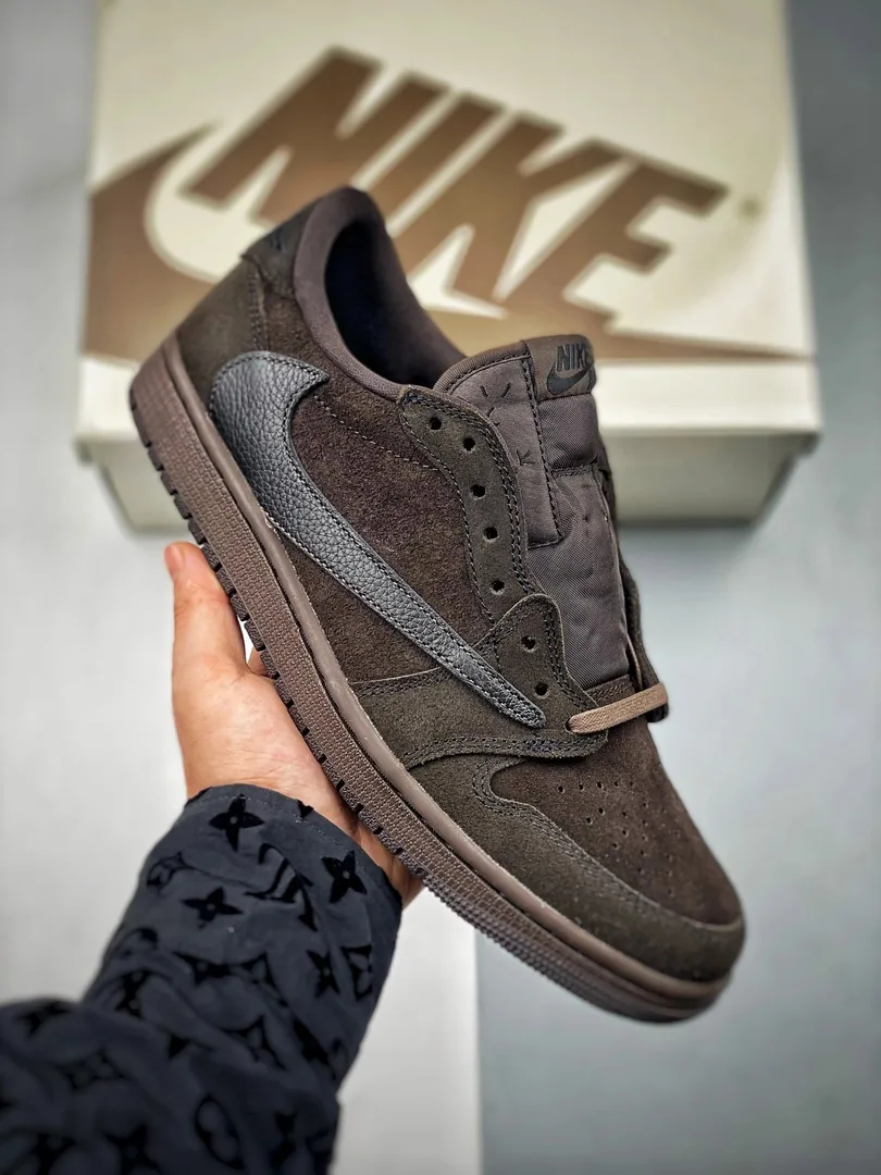 Travis Scott Air Jordan 1 Mocha
