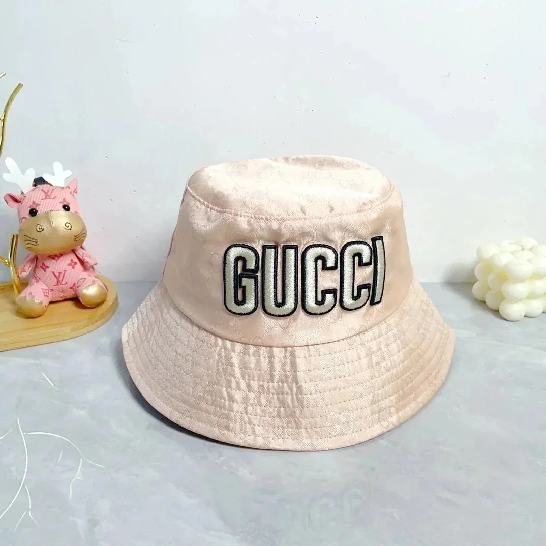 Bucket Hat — QC