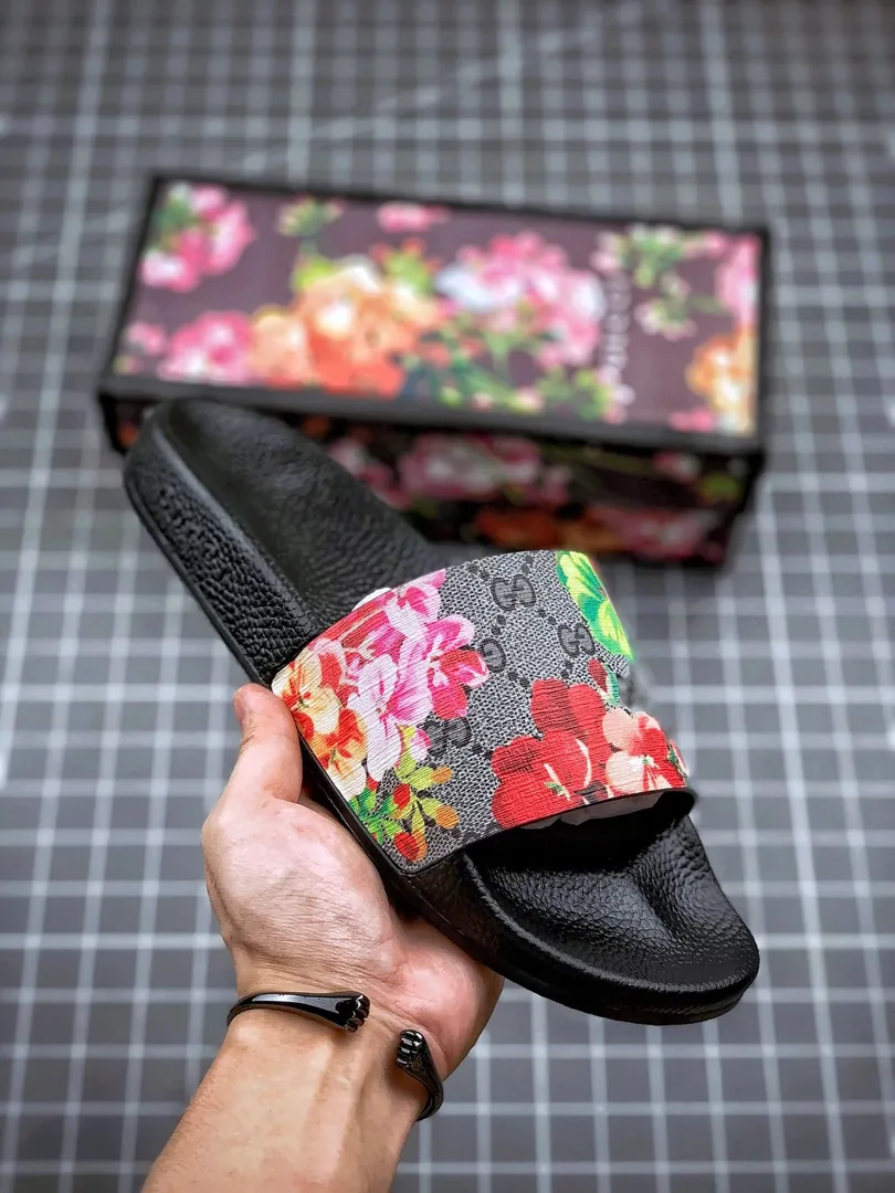 Print Pattern Slides — Photo 7