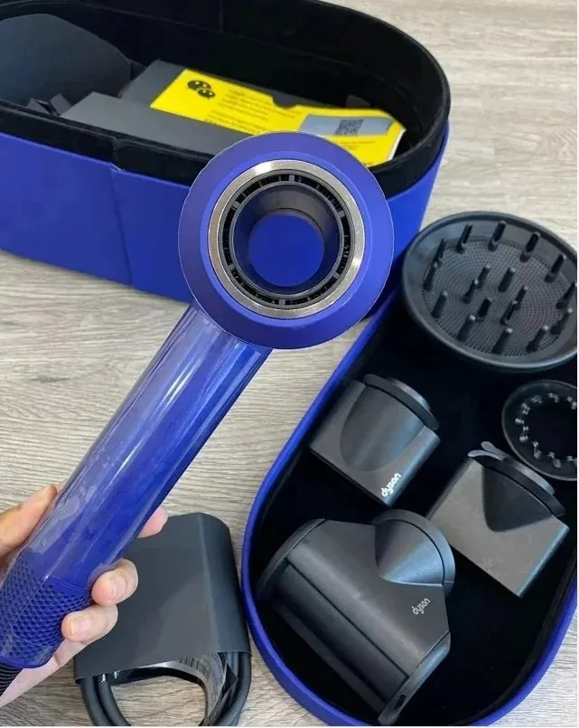 Dyson HD08 Limited Edition Dryer — Photo 9