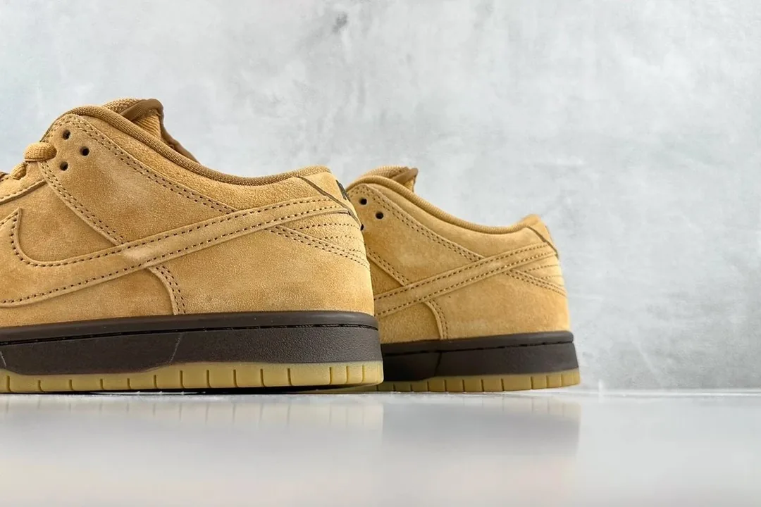 Nike SB Dunk Low Wheat Mocha Pro Sneakers — Photo 8