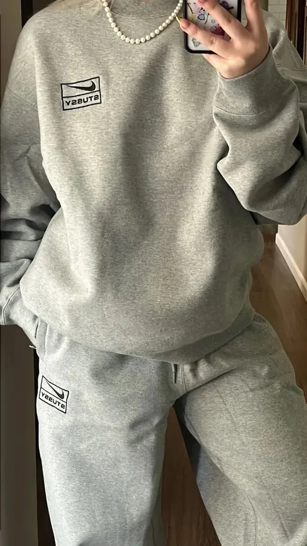 Two-Piece Tracksuit Set — Photo 2