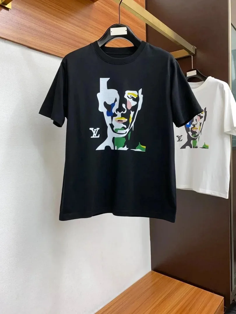 Louis Vuitton Watercolor Monogram T-Shirt — Photo 13