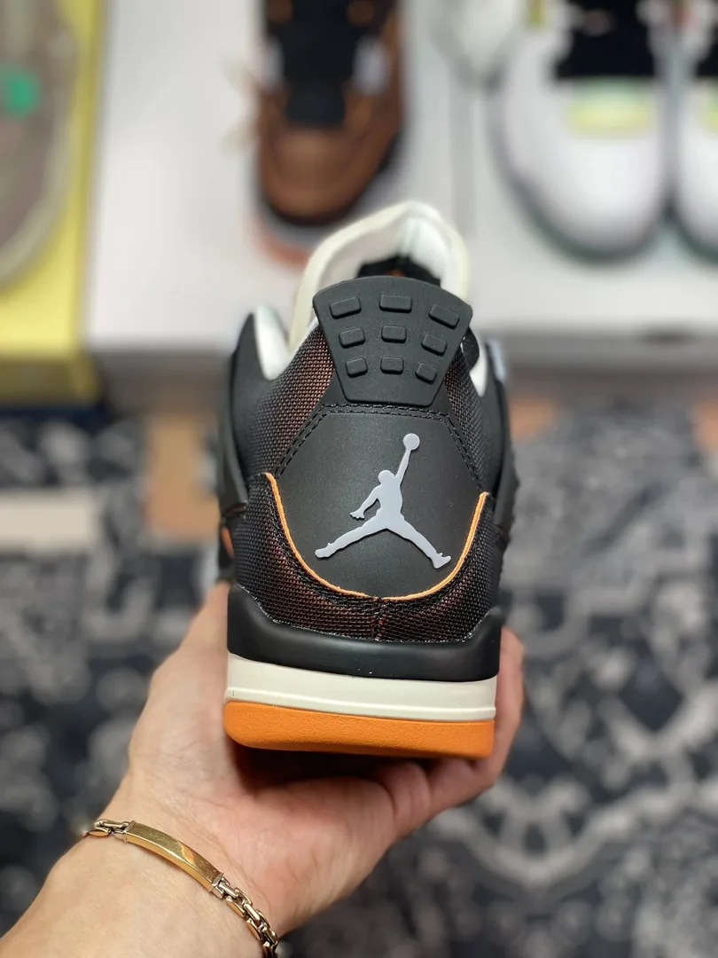 Air Jordan 4 SE Starfish — photo 4