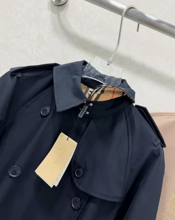 Insulated Winter Jacket — Photo 7