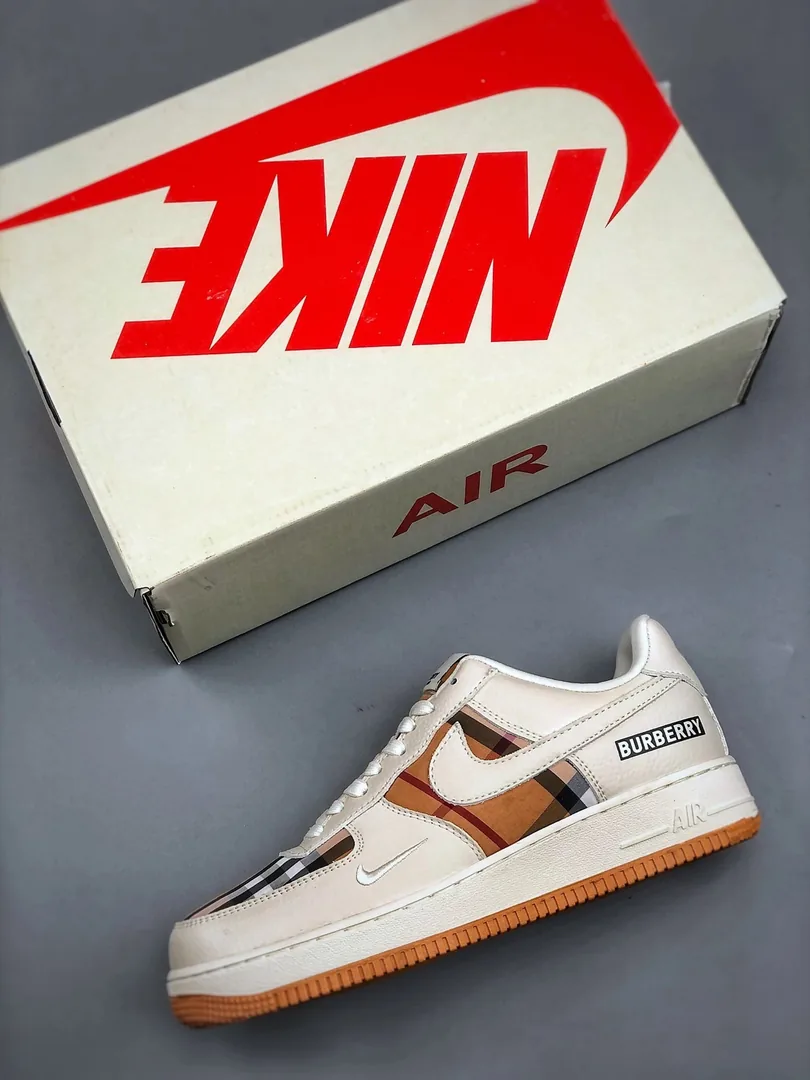 Nike Air Force 1 '07 Low Collaboration — photo 5