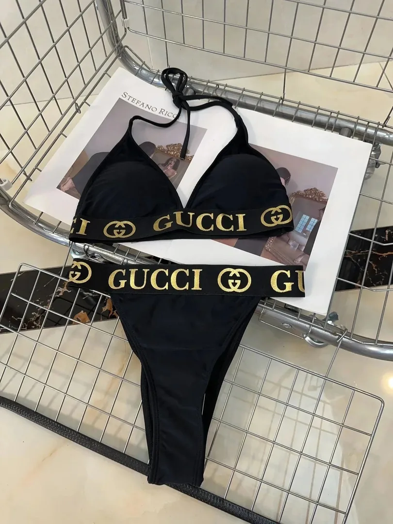 Swimsuit — Photo 6