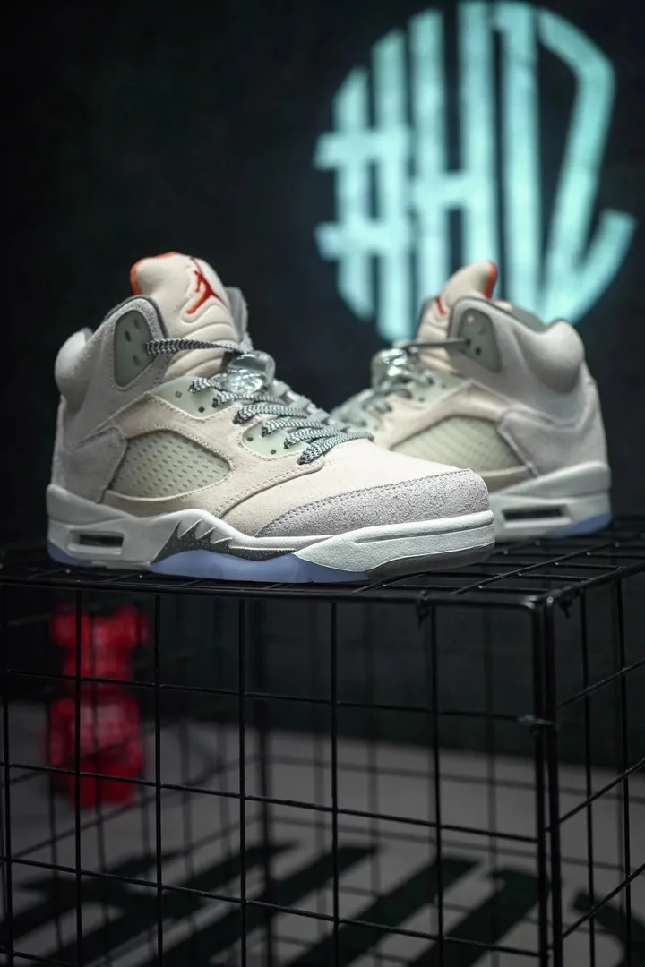 Air Jordan 5 Craft Grey — photo 2