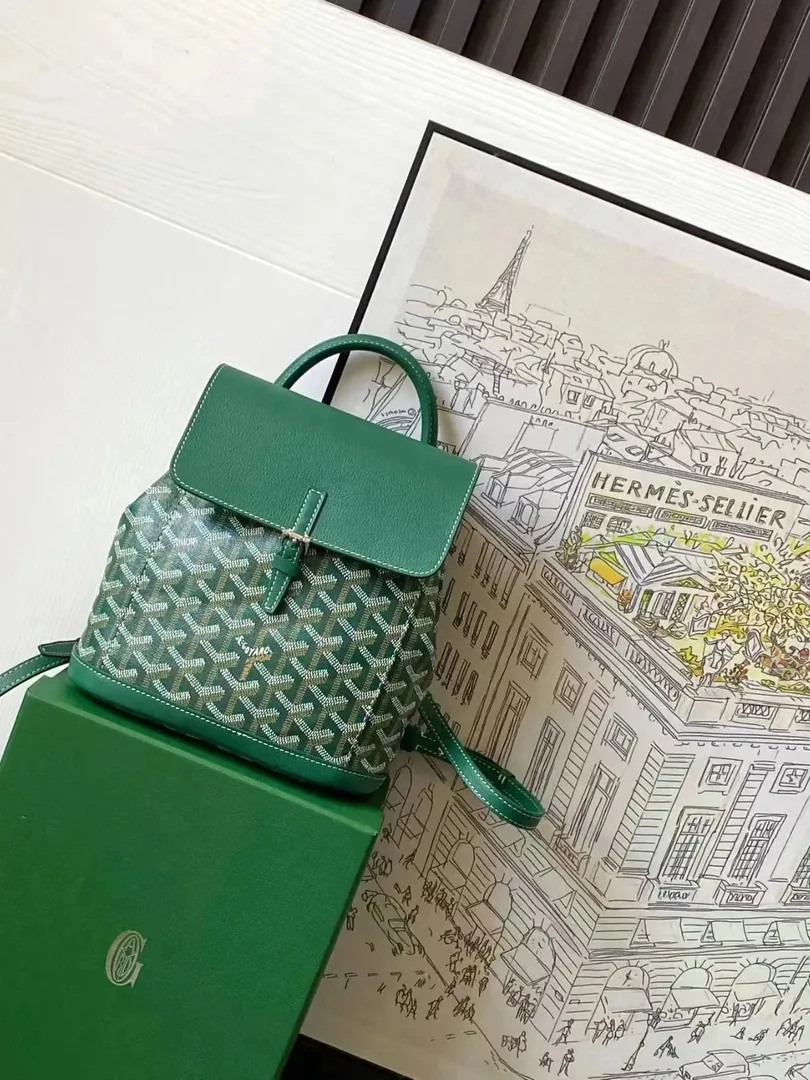 Tote Travel Backpack — Photo 10
