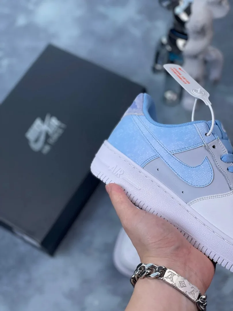Nike Air Force 1 Tri-Color — Photo 8