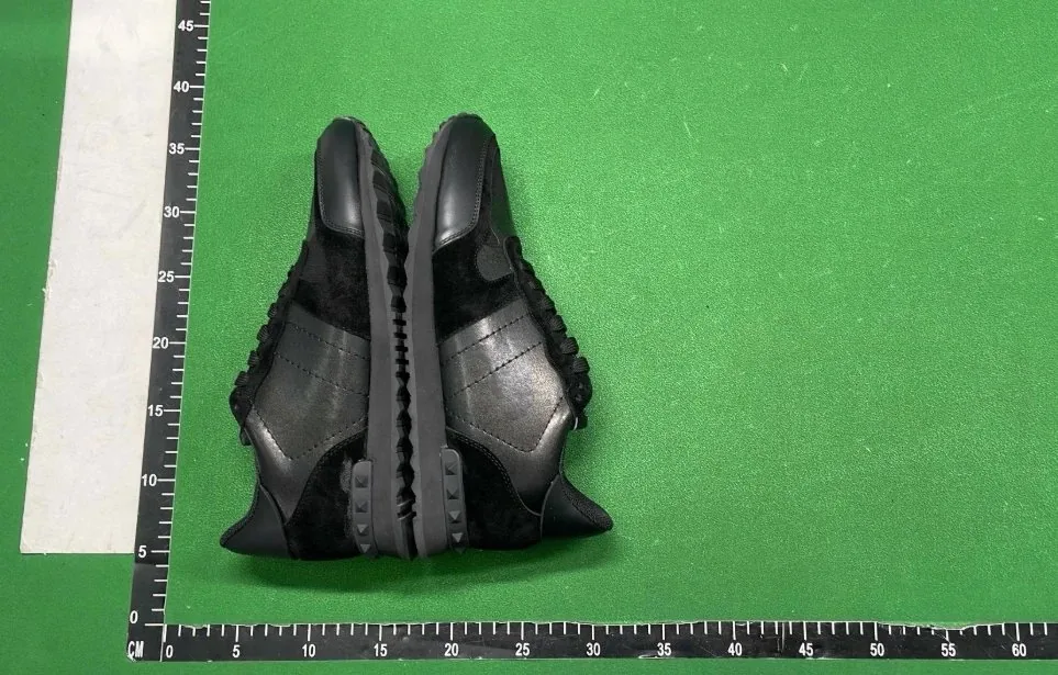 Valentino Rockrunner Black Sneakers — Photo 14
