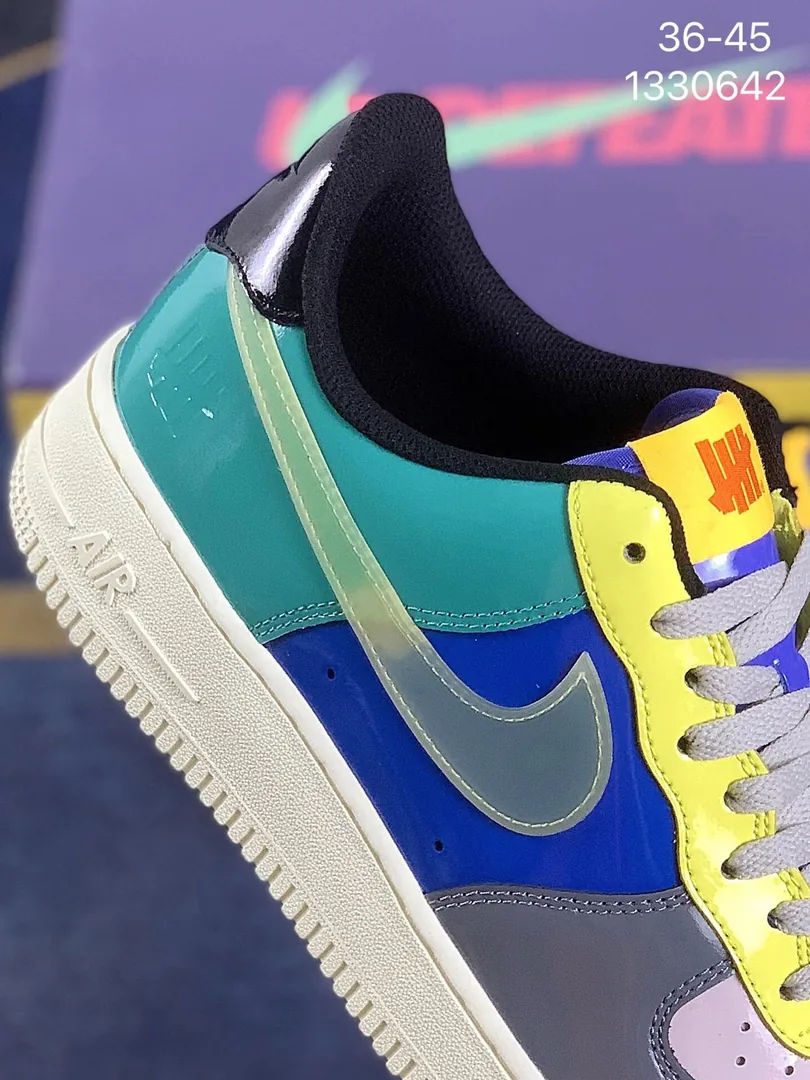Undefeated Air Force 1 Low — Photo 9