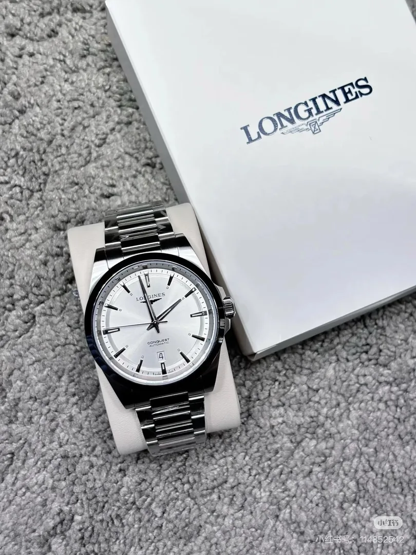 Classic Series Watch — Photo 14