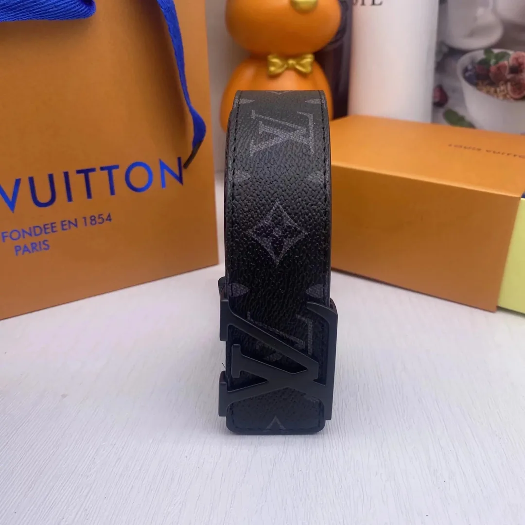 Leather Belt — Photo 9