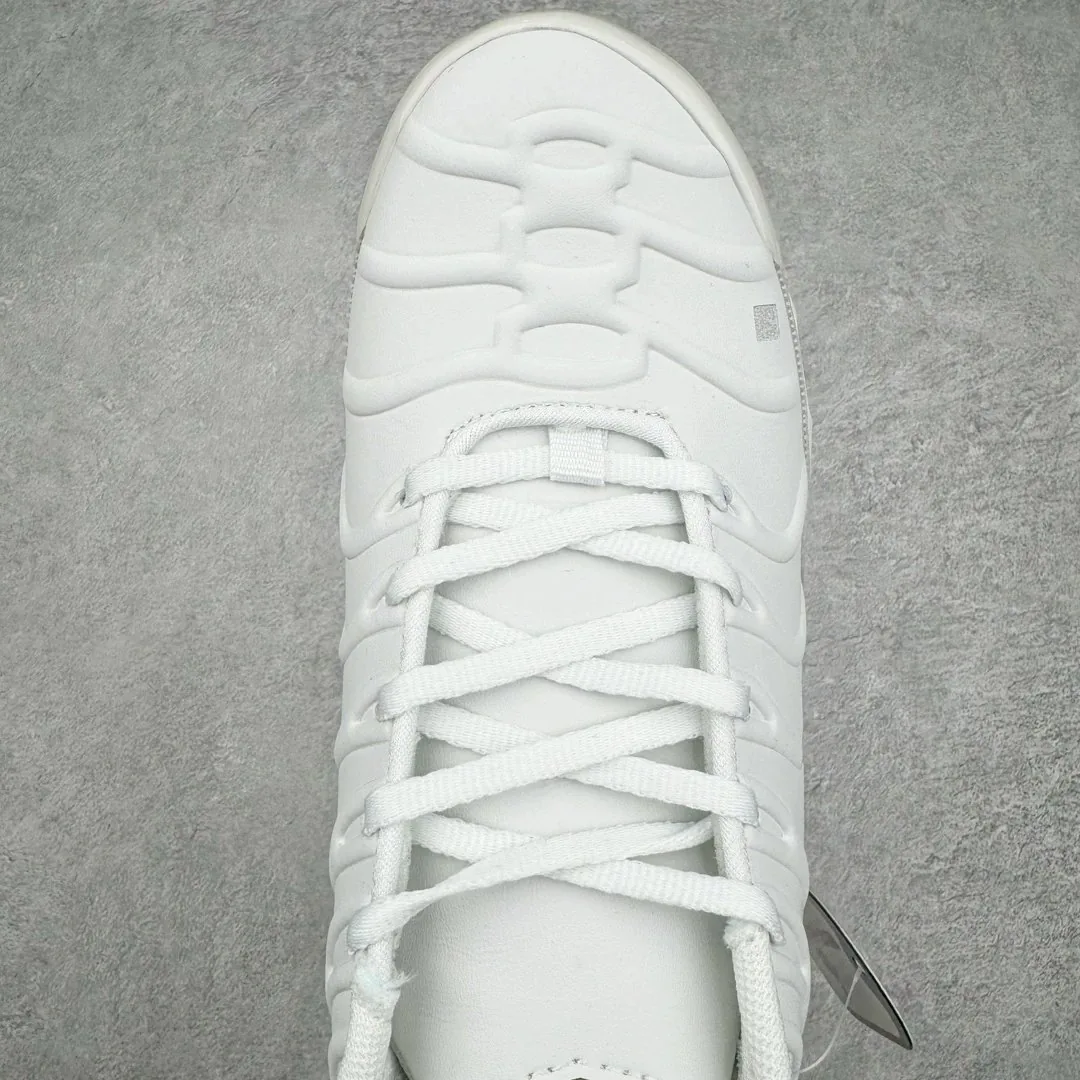 Nike Air Max Plus TN Grey Black Retro Sneakers — Photo 5