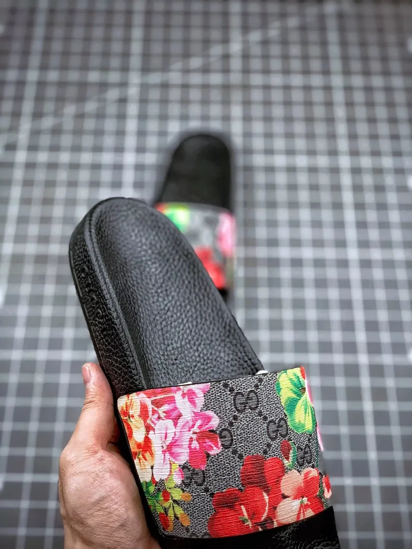 Print Pattern Slides — Photo 11