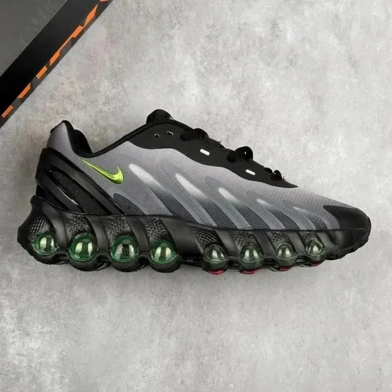 Nike Shox Lace-Up Air-Cushion Runners — Photo 3