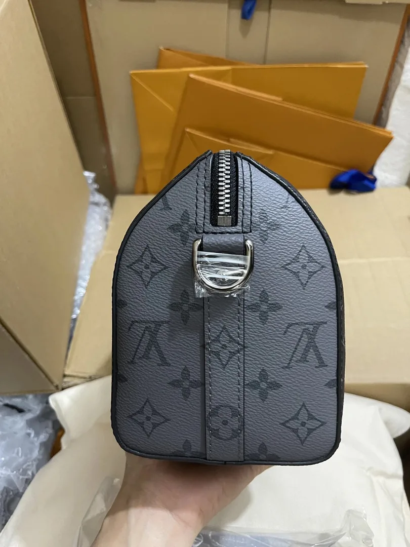 Louis Vuitton Black Pillow Bag M45936 — QC