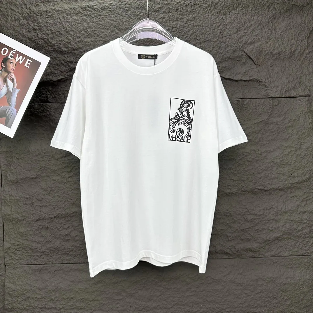 Versace Short-Sleeve Tee — Photo 8