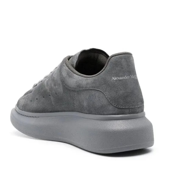 Alexander McQueen Oversized Sneaker White Suede Low-Top Sneakers — Photo 5