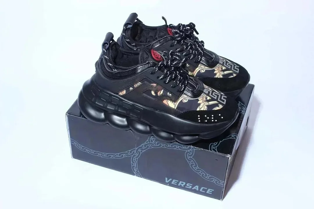 Versace Chain Reaction Navy Low-Top Sneakers — photo 10