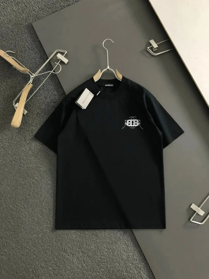 Balenciaga Logo Print T-Shirt Collection — QC
