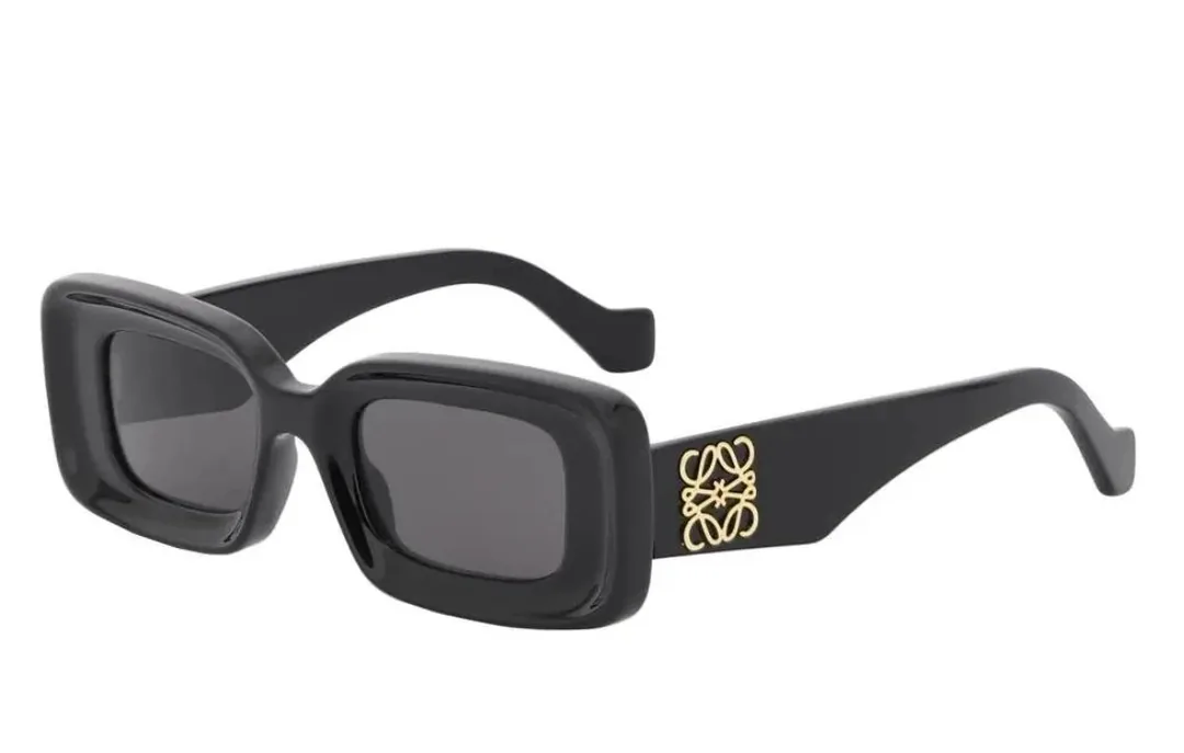 Loewe LW40102F Rectangular Sunglasses — Photo 2