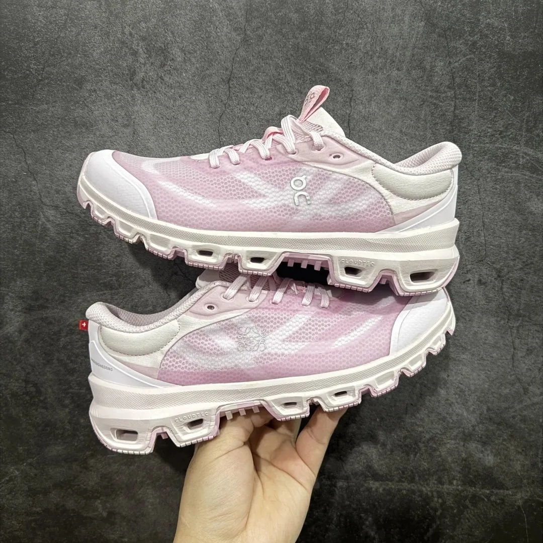On Cloudventure Trail Running Shoes — photo 2