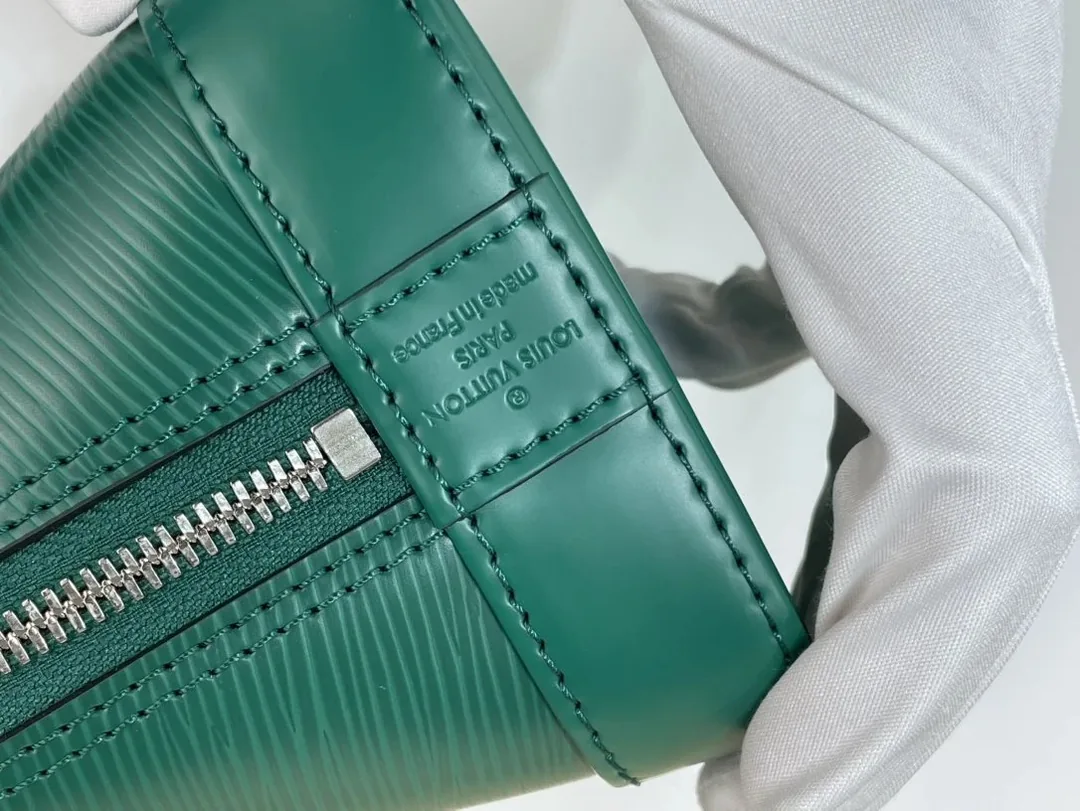 Louis Vuitton Alma BB Handbag — QC