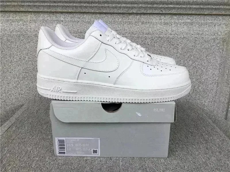 Nike Air Force 1 Lace-Up Trainers — Photo 5