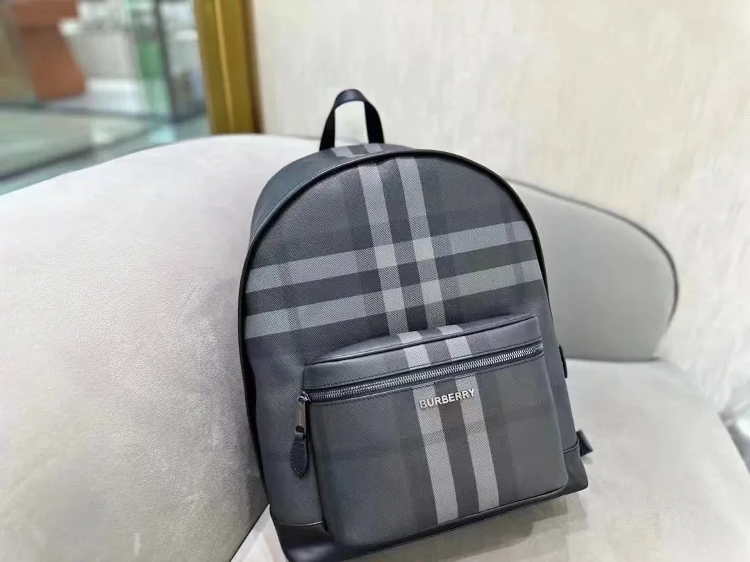 Burberry Check Zip Backpack — Photo 4