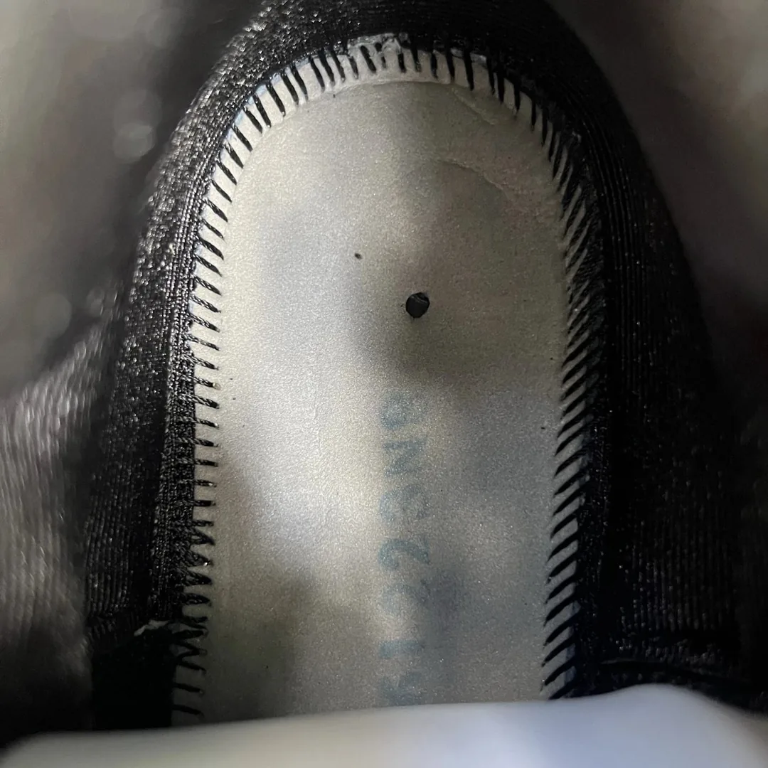 Air Jordan 11 Gamma Blue — photo 11