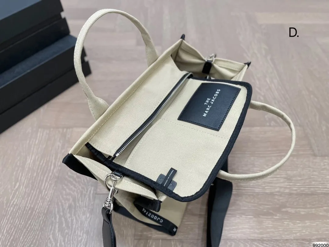 Tote Bag — Photo 9
