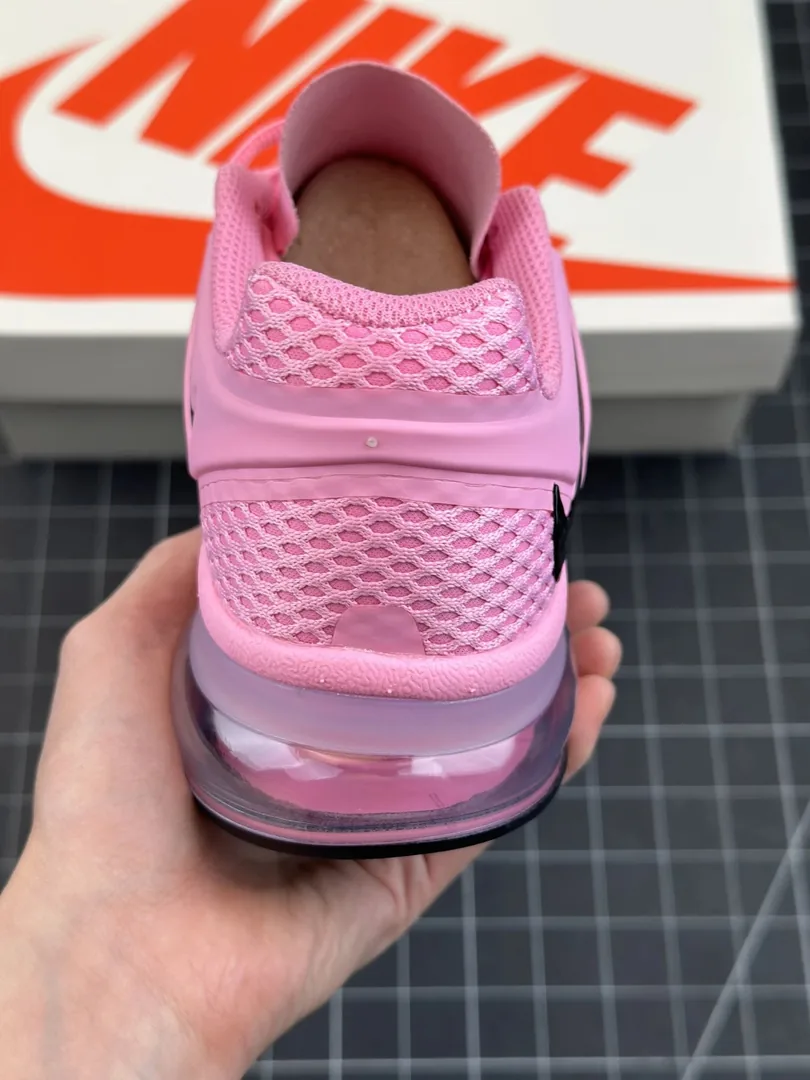 Nike Air Max Low-Top Runners — QC